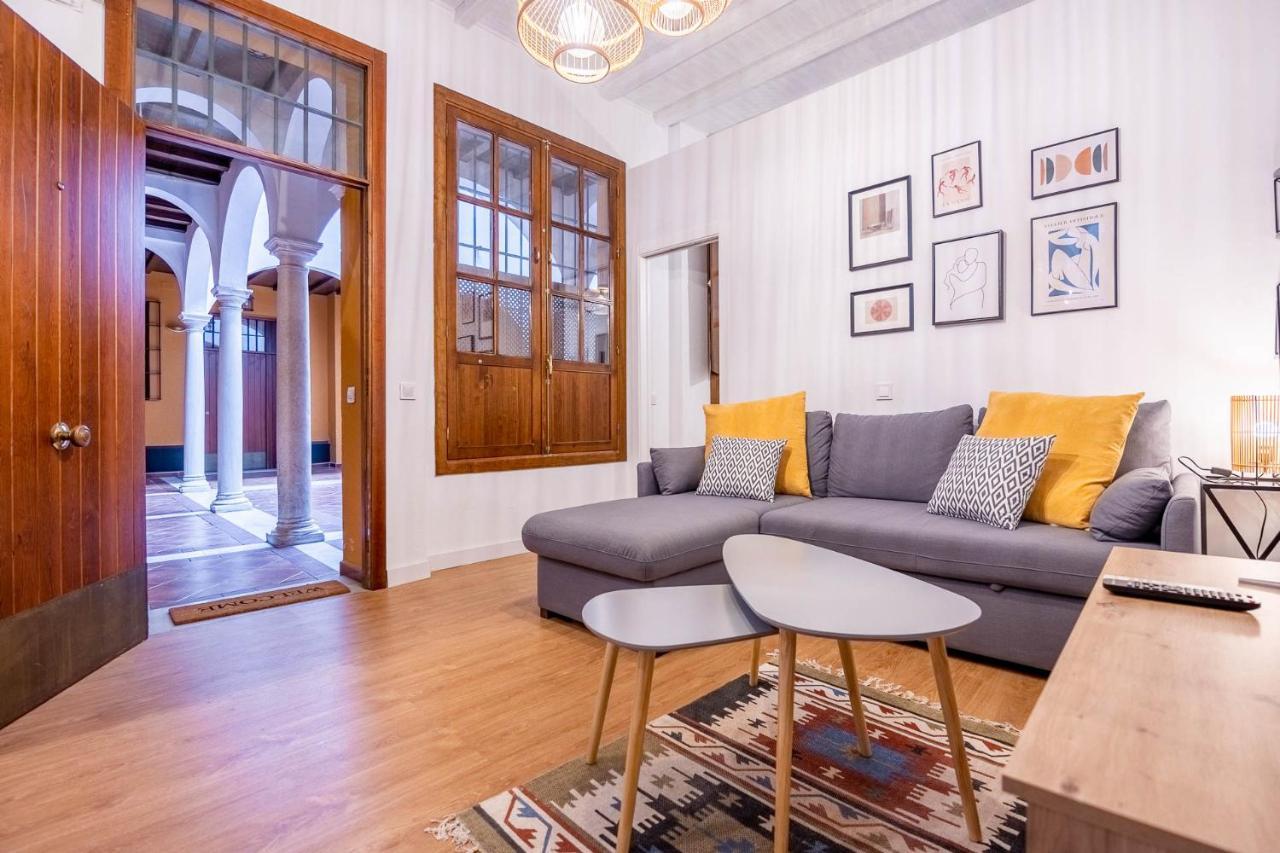 Palacios Malaver Suite Home Sevilla Exteriör bild